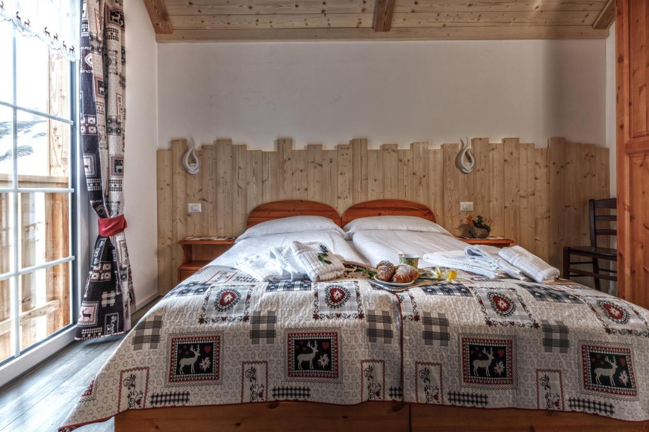 Albergo Ristorante Le Alpi La Frua Esterno foto