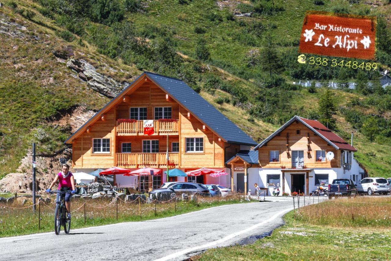Albergo Ristorante Le Alpi La Frua Esterno foto